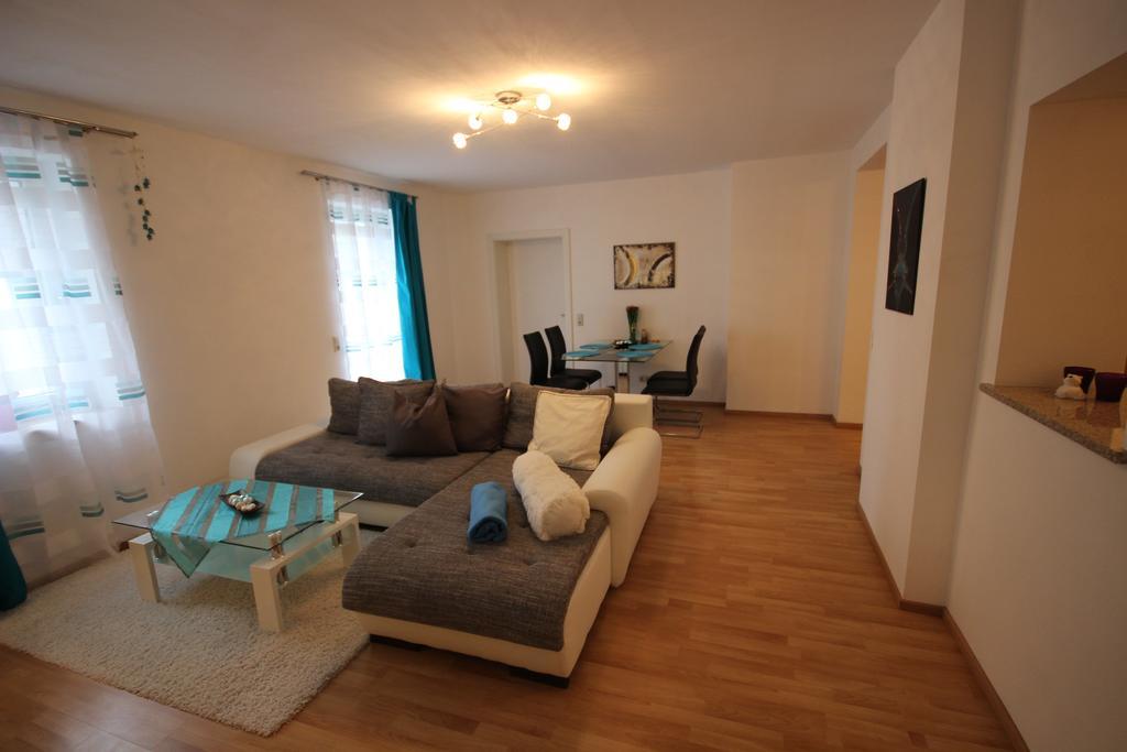 Appartement Romantikstadt Steyr Zimmer foto