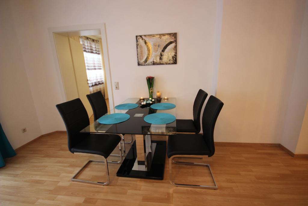 Appartement Romantikstadt Steyr Zimmer foto